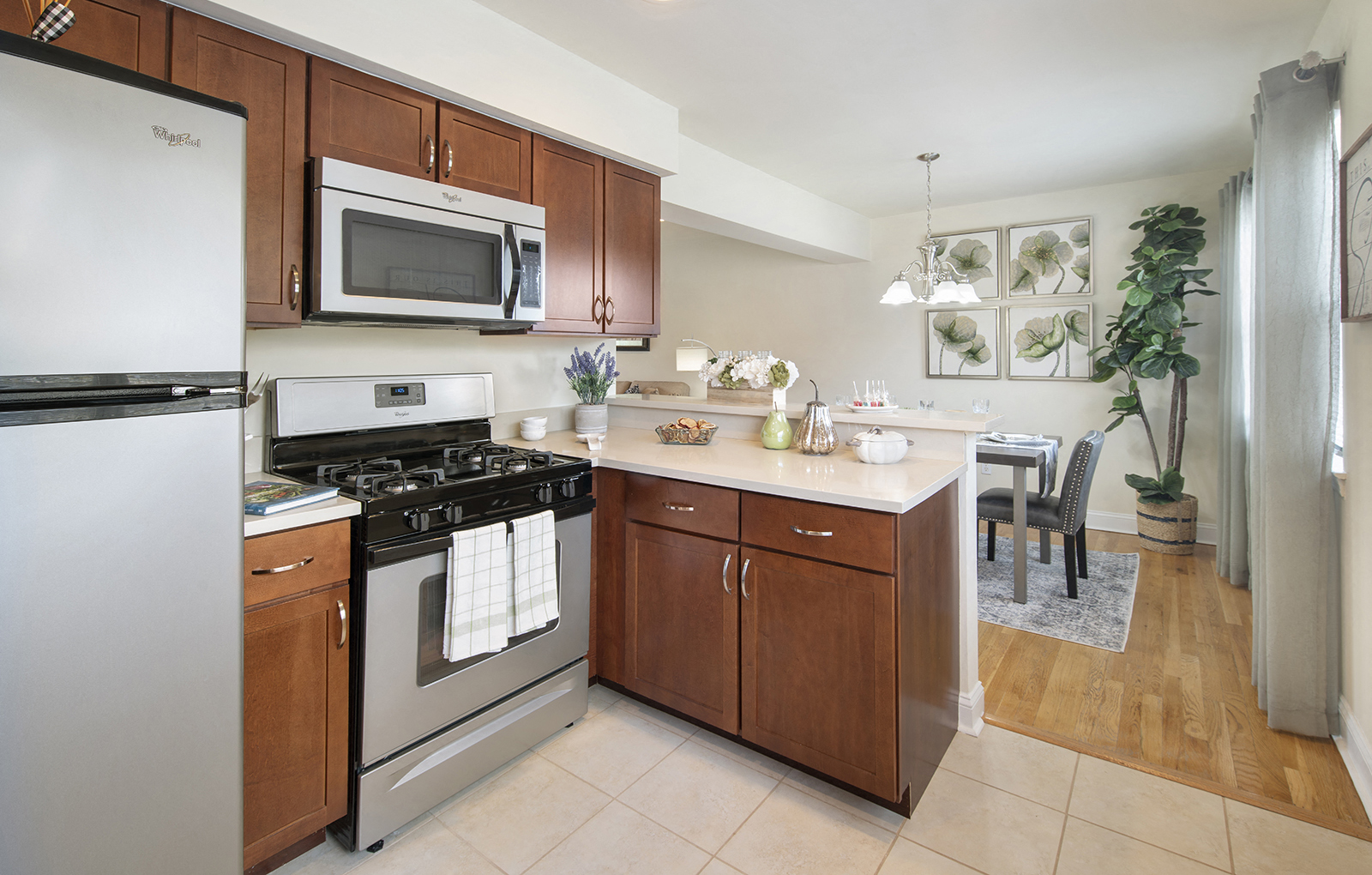 Chatham Hill Apartments in Chatham, NJ